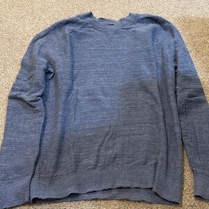 GAP Men's Heather Blue Crewneck Sweater